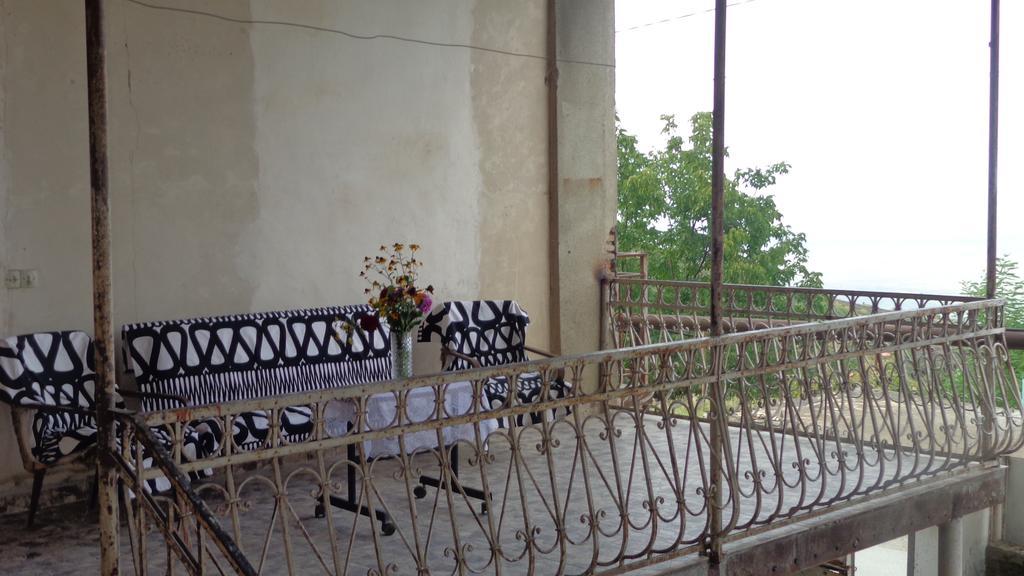 Goga Guesthouse Сигнахи Екстериор снимка